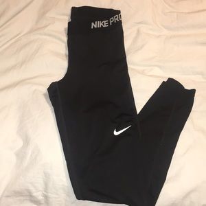 MUST SELL! nike pro leggings